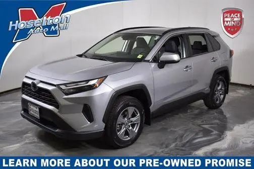 2022 Toyota RAV4 Hybrid XLE AWD photo