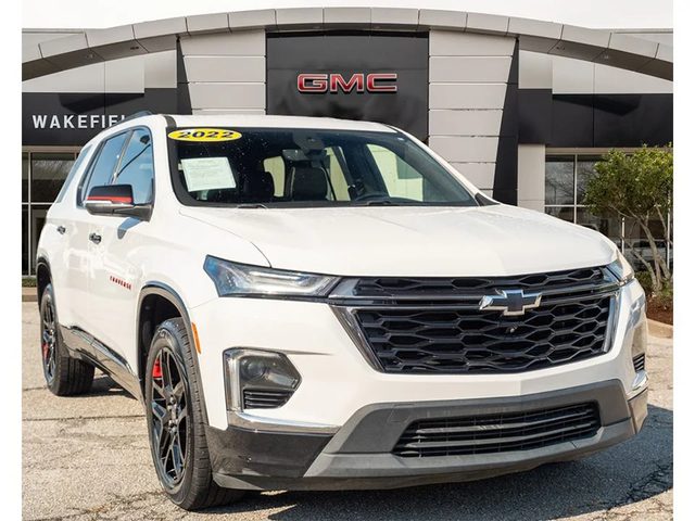 2022 Chevrolet Traverse Premier FWD photo