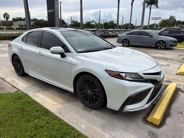 2022 Toyota Camry XSE FWD photo