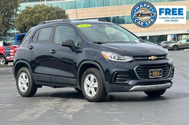 2022 Chevrolet Trax LT AWD photo