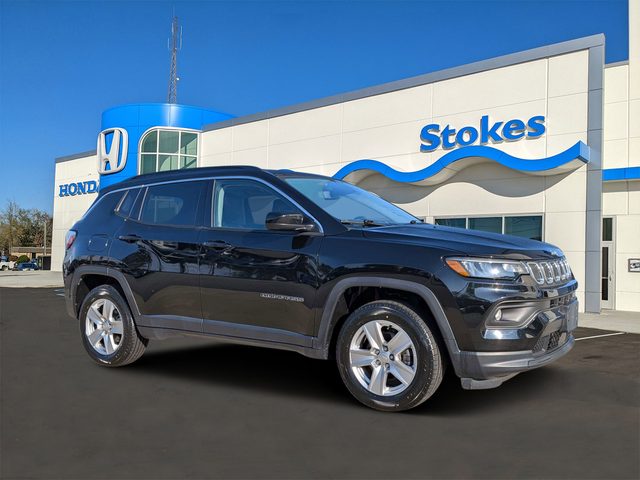 2022 Jeep Compass Latitude 4WD photo
