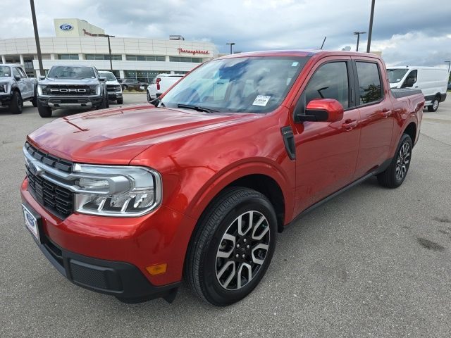 2022 Ford Maverick LARIAT AWD photo