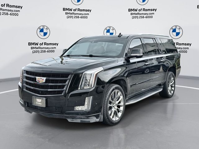 2020 Cadillac Escalade ESV Premium Luxury 4WD photo