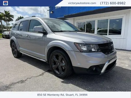 2020 Dodge Journey Crossroad FWD photo