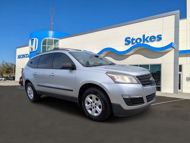 2015 Chevrolet Traverse LS FWD photo