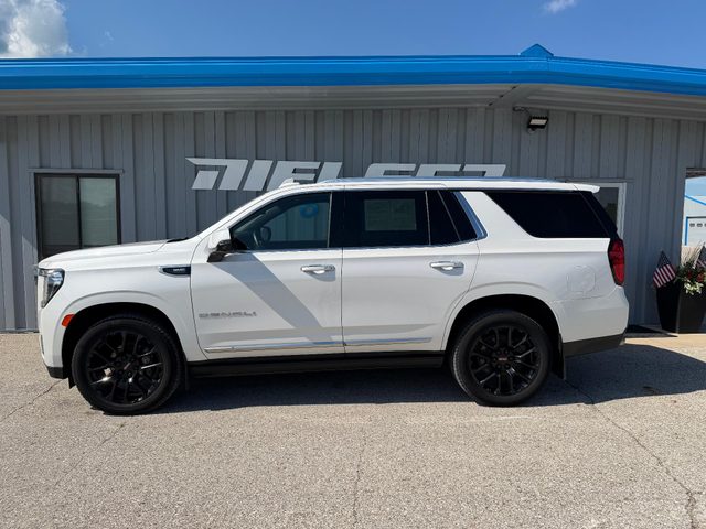 2022 GMC Yukon Denali 4WD photo