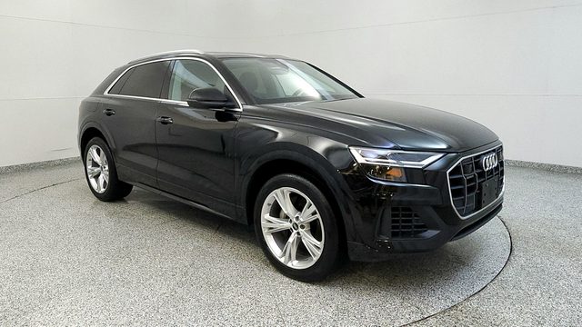 2022 Audi Q8 Premium Plus AWD photo