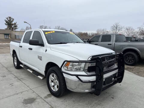 2022 Ram 1500 Tradesman 4WD photo