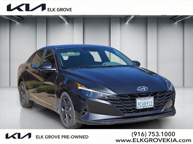 2023 Hyundai Elantra SEL FWD photo