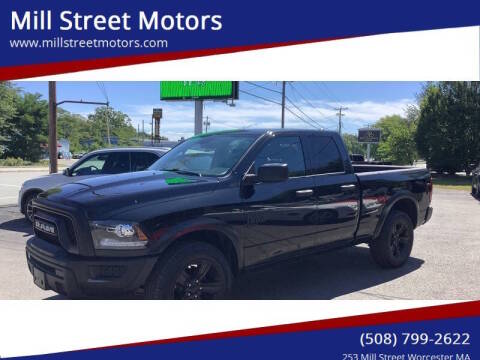2022 Ram 1500 Warlock 4WD photo