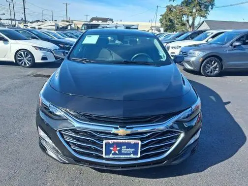 2019 Chevrolet Malibu LT FWD photo