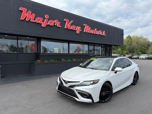 2022 Toyota Camry XSE AWD photo