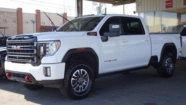2022 GMC Sierra 2500HD AT4 4WD photo
