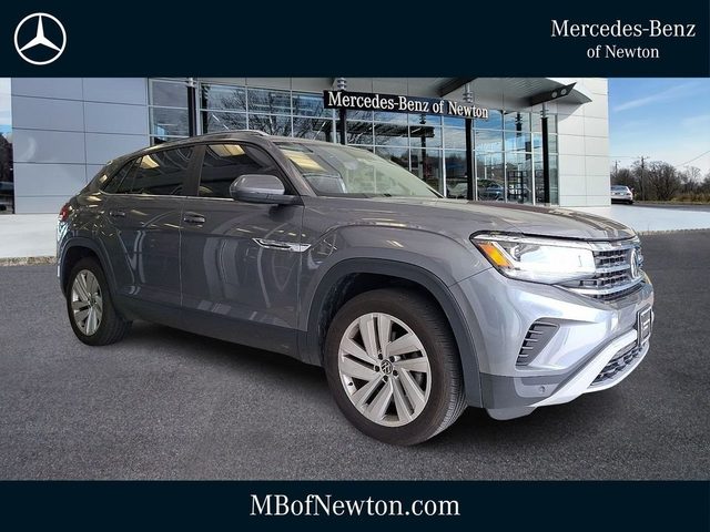 2022 Volkswagen Atlas Cross Sport 3.6L V6 SE w/Technology AWD photo