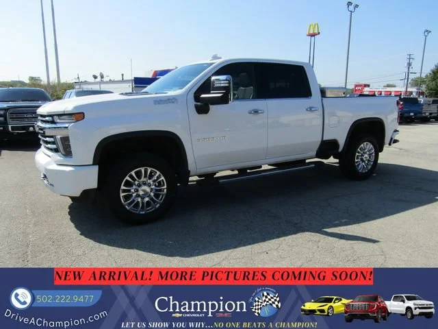 2022 Chevrolet Silverado 3500HD High Country 4WD photo