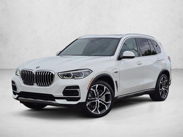 2022 BMW X5 xDrive45e AWD photo