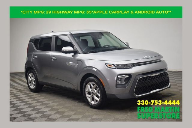 2022 Kia Soul LX FWD photo