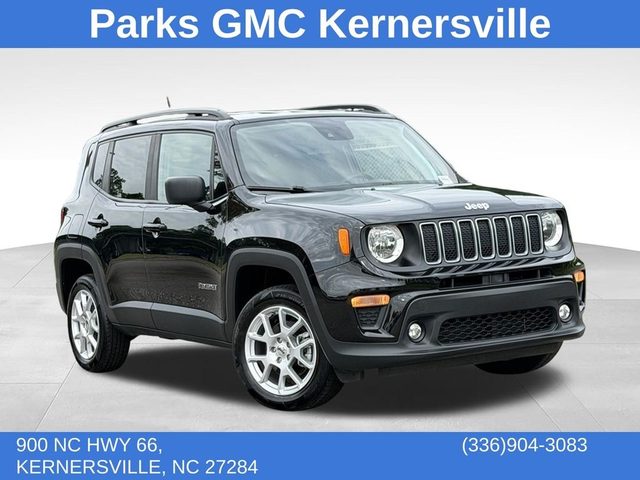 2022 Jeep Renegade Latitude 4WD photo