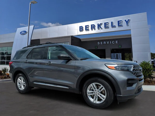 2022 Ford Explorer XLT RWD photo