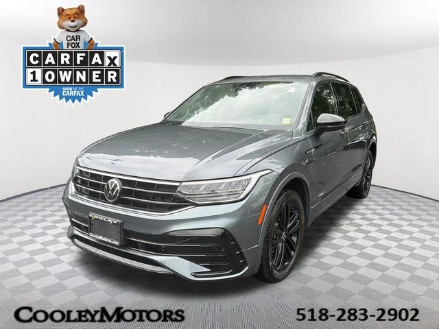 2022 Volkswagen Tiguan SE R-Line Black AWD photo