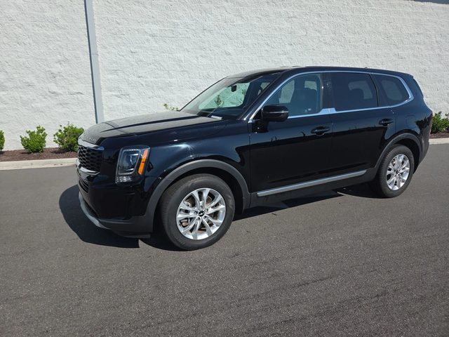 2022 Kia Telluride LX FWD photo