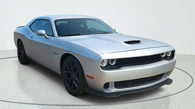 2022 Dodge Challenger R/T RWD photo