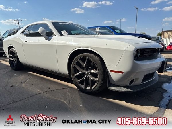 2022 Dodge Challenger GT RWD photo