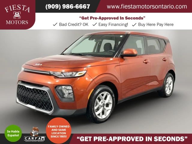 2022 Kia Soul LX FWD photo