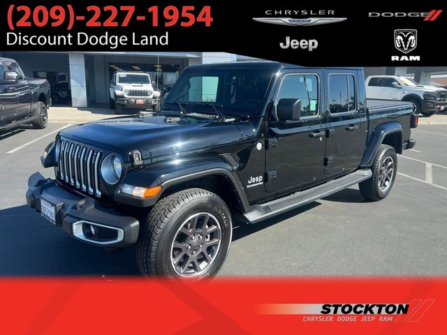 2022 Jeep Gladiator Overland 4WD photo