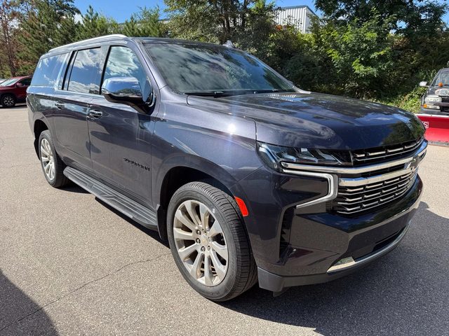 2022 Chevrolet Suburban Premier 4WD photo