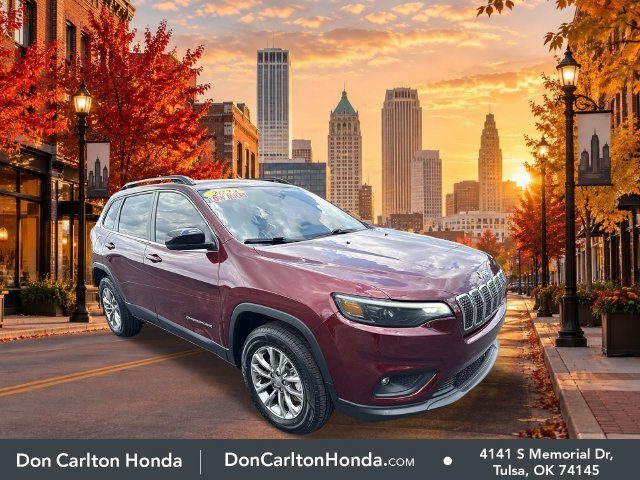 2022 Jeep Cherokee Latitude Lux 4WD photo
