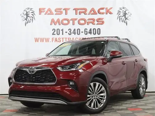2022 Toyota Highlander Platinum AWD photo