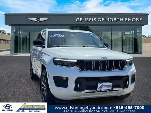 2022 Jeep Grand Cherokee Overland 4WD photo
