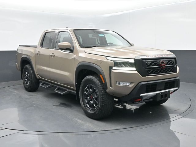 2022 Nissan Frontier PRO-4X 4WD photo