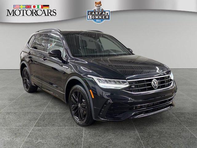 2022 Volkswagen Tiguan SE R-Line Black AWD photo
