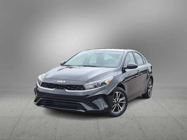 2022 Kia Forte LXS FWD photo