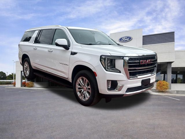 2022 GMC Yukon XL SLT 4WD photo