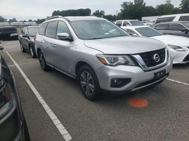 2019 Nissan Pathfinder SV 4WD photo