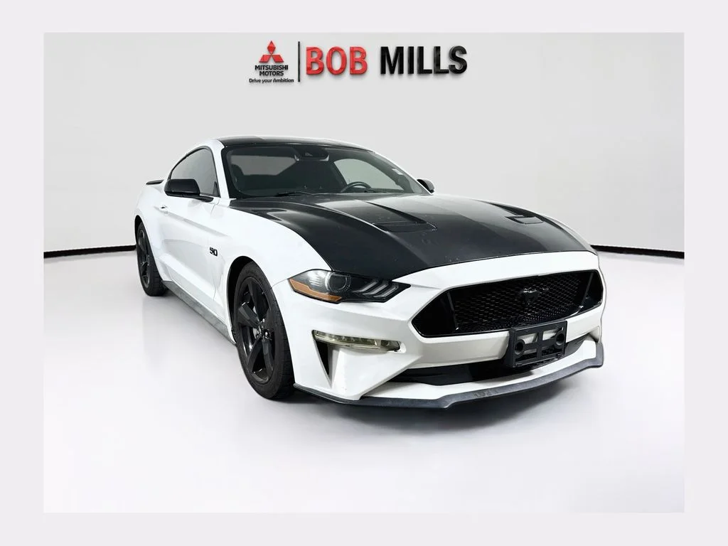 2022 Ford Mustang GT RWD photo