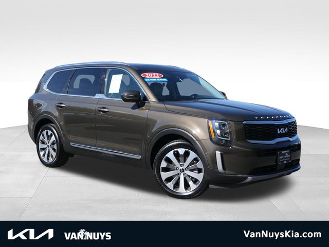 2022 Kia Telluride EX AWD photo