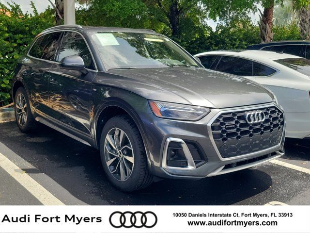 2022 Audi Q5 S line Premium AWD photo