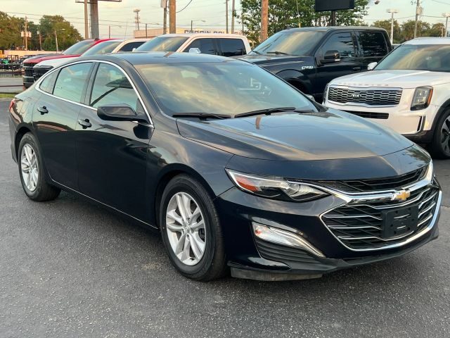 2022 Chevrolet Malibu LS FWD photo