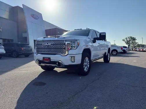 2022 GMC Sierra 2500HD Denali 4WD photo