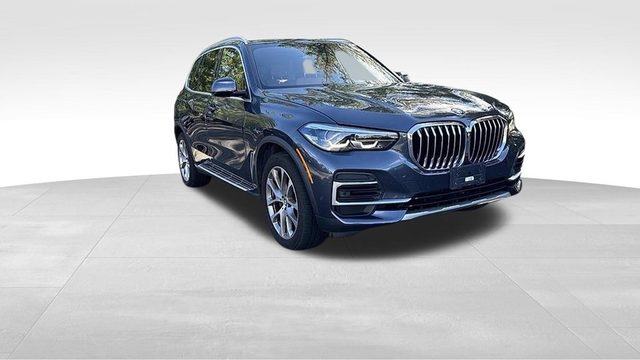 2022 BMW X5 xDrive40i AWD photo