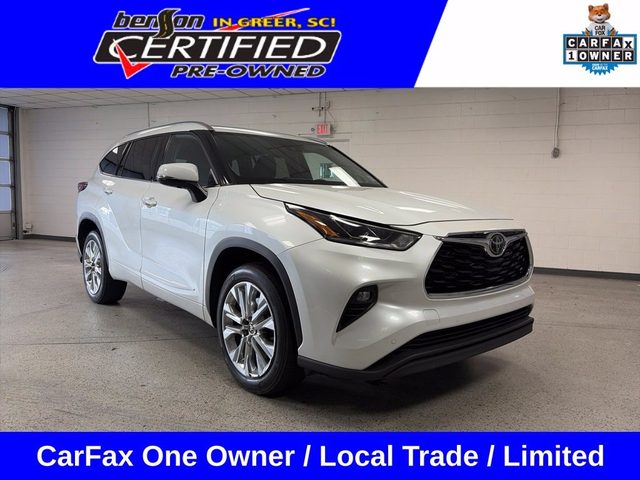 2022 Toyota Highlander Limited FWD photo
