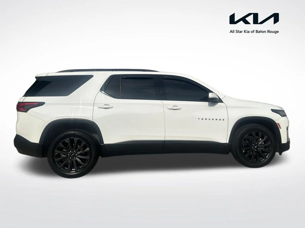 2022 Chevrolet Traverse RS FWD photo
