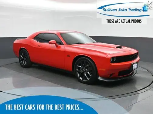2022 Dodge Challenger R/T RWD photo