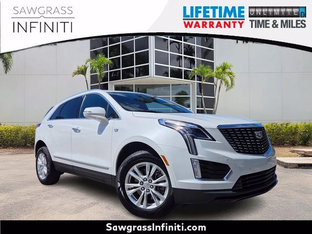 2022 Cadillac XT5 FWD Luxury FWD photo