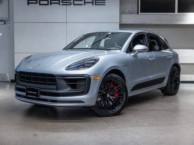 2022 Porsche Macan GTS AWD photo