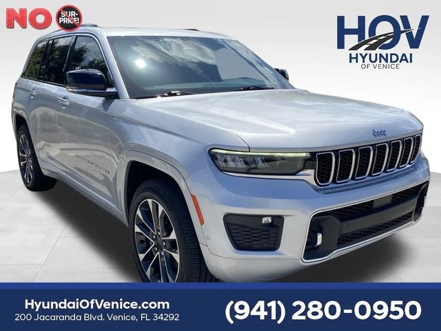 2022 Jeep Grand Cherokee Overland 4WD photo